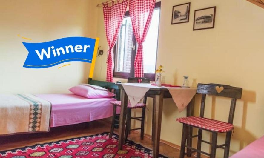 Putnicka Kuca Kod Dragane Hotel Bajina Basta Ngoại thất bức ảnh